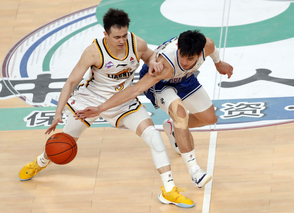 老将筑基辽宁王朝 新星涌现群雄逐鹿——cba季后赛综述